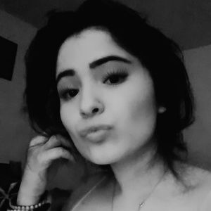 Meet your Posher, Ivorie